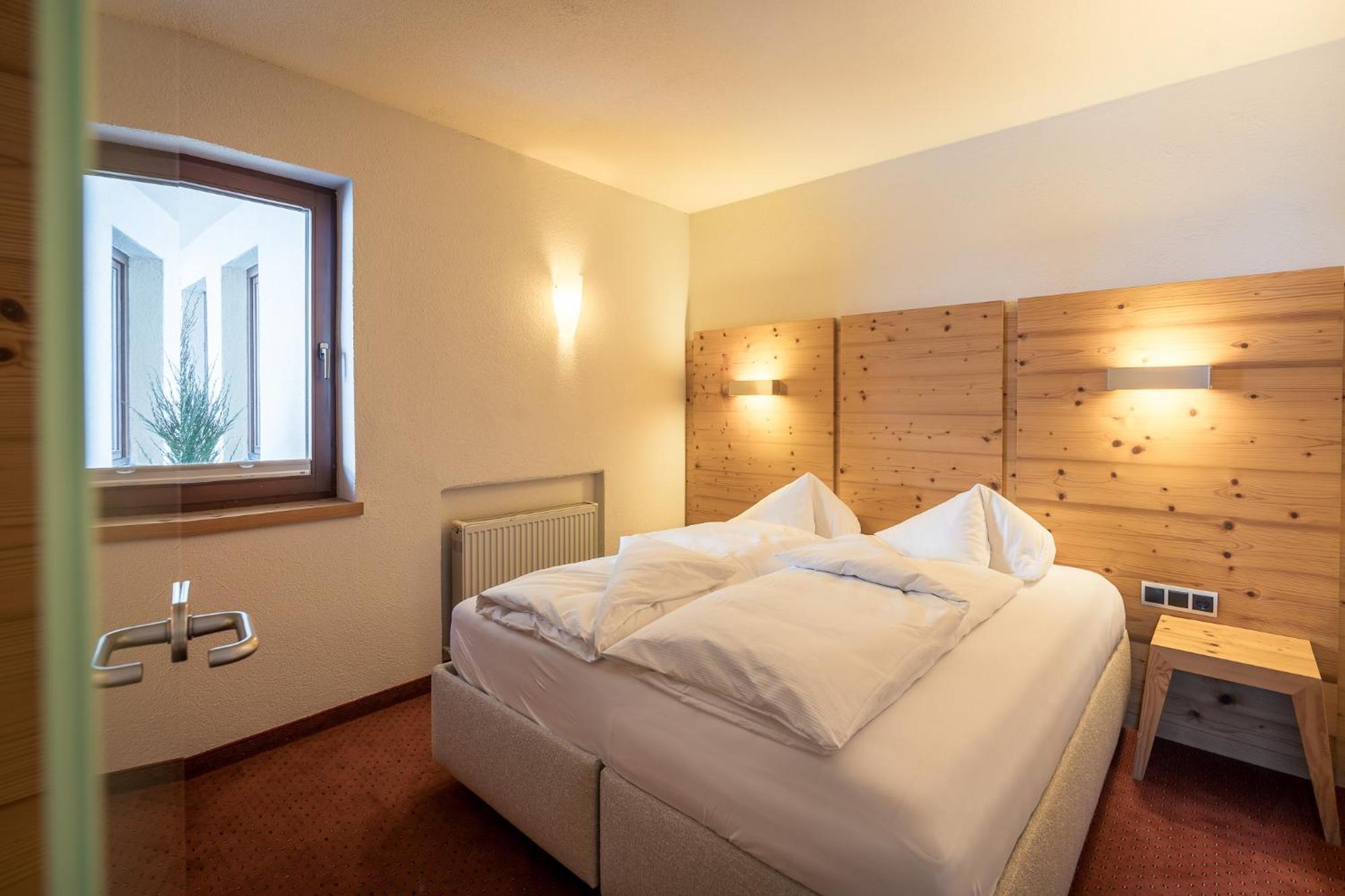 Haus Am Fang Bed & Breakfast Sankt Anton am Arlberg Exterior photo